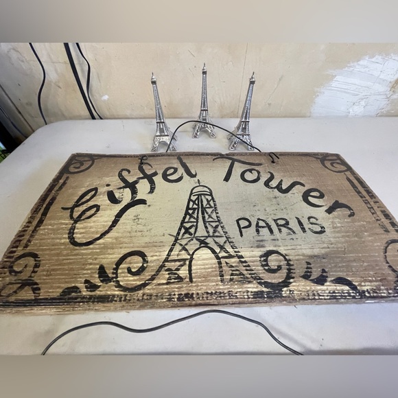 Decorations and Signs — Eiffel Tower Paris Themed Decor Bundle - Picture 3 of 14